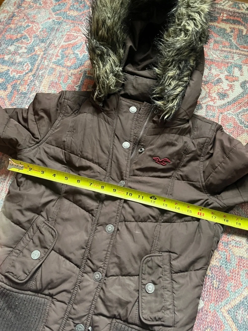 Hollister Quilted Bomber Jacket with Removable Faux Fur Hood - Brown - Large - Picture 11 of 16